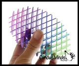Transformation Mesh Worm - Deform Net Fidget - Morph Changes Shapes