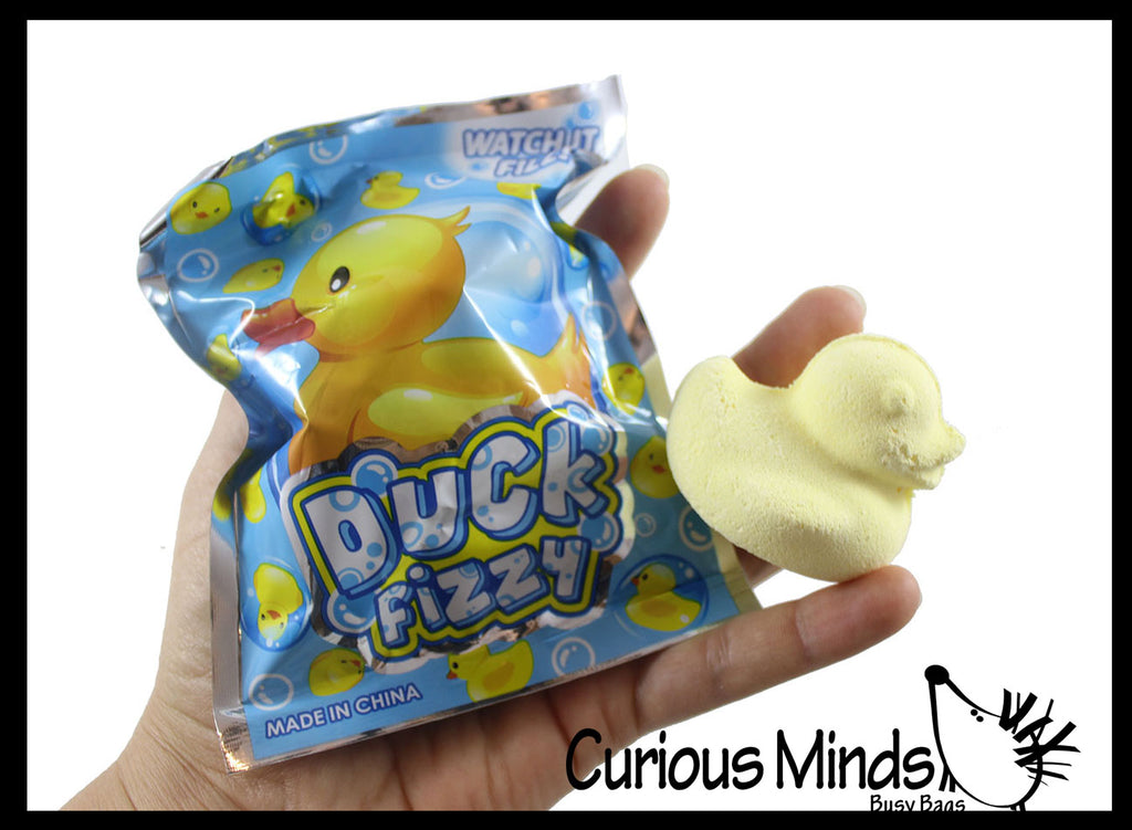 Fizzy Duck - Place Duck in Water and Watch it Fizz and Dissolve to Reveal a Surprise Mini Duck - Add Water Blind Bag Toy Fun Science Expanding Novelty Magic