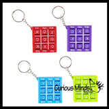 NEW - Tic Tac Toe Mini Keychain Game - Classic Game - Brain Teaser Travel Clip On