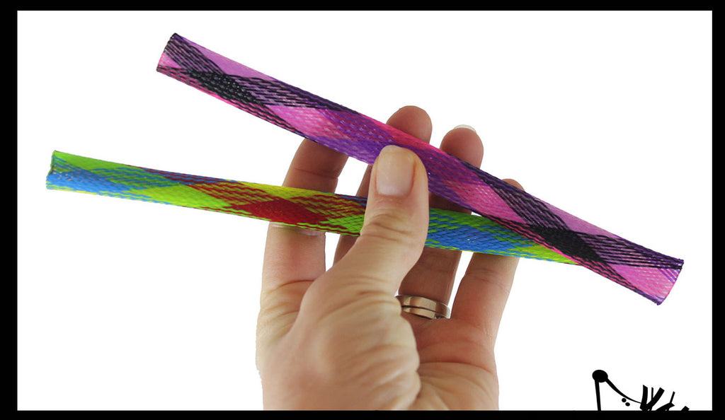 Nylon Tube Fidget Toy - Mesh Shooter Toy - Cat toy