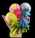 Light-Up Octopus/Jellyfish Bath Toy - Stress Ball - Wiggly Jiggly Squishy Flashing Fidget Ball