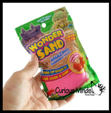Wonder Sand Pouch with 2 Mini Sand Molds - Stretchy  Soft Moving Sand-Like  putty/dough/slime